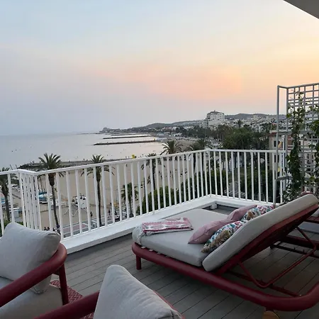 Seazen, Frontline Penthouse In Sitges