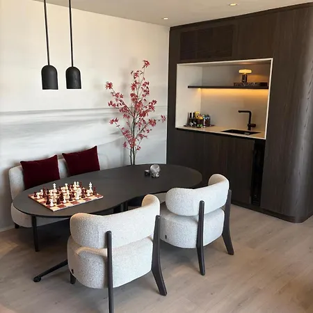 Apartament Seazen, Frontline Penthouse In