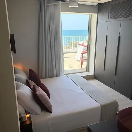 Seazen, Frontline Penthouse In Sitges